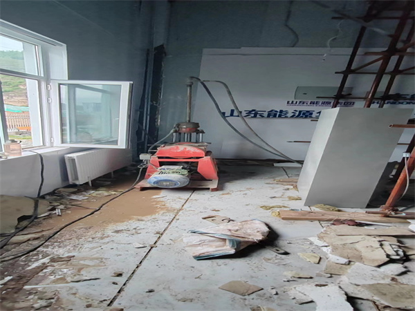 双河地基基础下沉墙体裂缝加固注浆顶升施工